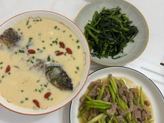 -乐禧母婴全自营月嫂(宝山店)