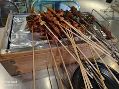 -微醺烤牛·炭火烧烤·精酿啤酒(东郊记忆店)