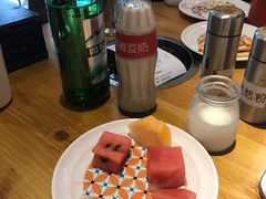 -钦瓦台时尚自助餐厅(银泰城店)