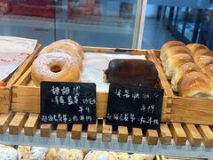 -焙丽拾光(麦凯乐直营店)