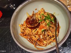 敲糖棒棒鸡-辛香汇·现炒川菜(淮海路百盛店)