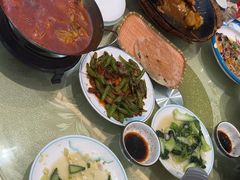 -鹤乡东北菜(崮山路店)