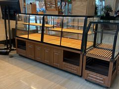 面包甜点陈列柜-西安绿地假日酒店·欧意咖啡厅