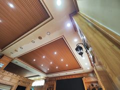 -三锅莊·牦牛肉火锅·香格里拉特色藏餐宴请餐厅(昆明创始店)