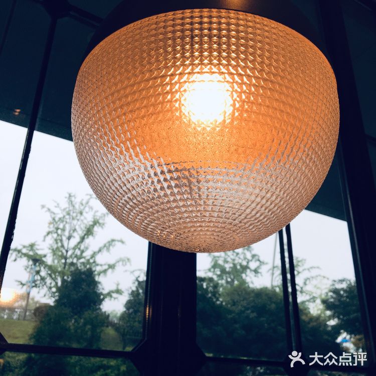 一秒上脑的必胜客手拍披萨，你Get了吗？