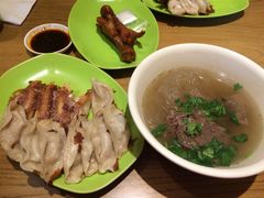 -锅贴王小吃(南大街店)