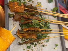 -林二哥宜烤官·宜宾小烧烤