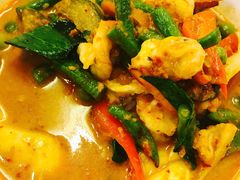 -J Daeng Seafood