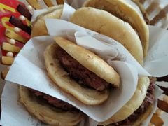 -闫家驴肉老店(华电一校店)