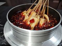 -路边边地标烧烤·川菜·小龙虾·音乐酒馆(良乡长虹店)