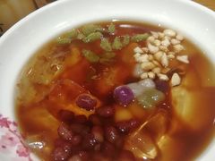 小丸子冰粉-渝是乎川渝小炒(新世界百货望京店)