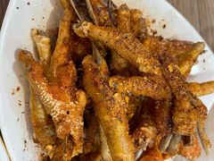 宝记香酥鸡爪-宝记烧烤·碳锅羊肉·羊蝎子火锅·夜食社(文体路创始店)