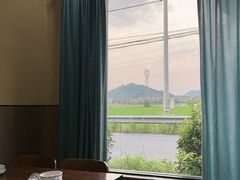 -李东农庄(中南百草园地标店)