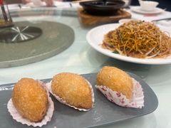 金勾珍珠咸水角-广州酒家(昌岗地铁站店)