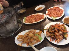 -韩风烤牛肉冷面店