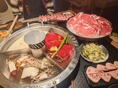 -晓宇重庆火锅(西安荟聚店)