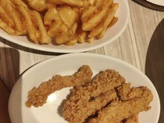 -必胜客(东莞地王店)