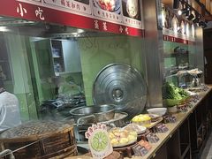 -六合居·明厨亮灶餐厅(成双大道店)