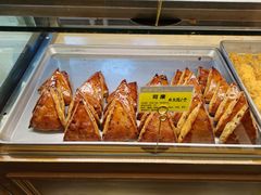 -鲍师傅糕点(江苏路店)