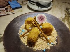 蒜香金沙虾球-弄堂里(西溪龙湖天街店)