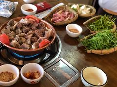 -阿婆情腊排骨火锅(金虹路店)