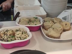 -小杨生煎(金山百联购物中心3楼店)