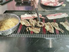 -马路牙子地桌烤肉(工体店)