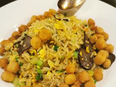 黑松露鹅肝炒饭-广州文华东方酒店·江-由辉师傅主理