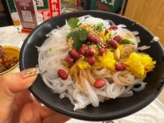 刮凉粉-东排食堂长沙小吃大排档(五一广场店)