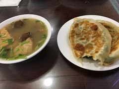 -聚德华天护国寺小吃(甜水园店)