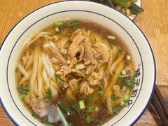 -矮子粉店1985·长沙米粉(湘春路店)