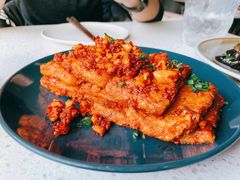 石屏豆腐-半山腰·云南菜(侨福芳草地店)