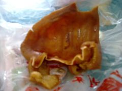 咬了一口的猪耳朵-老杨家熟食店