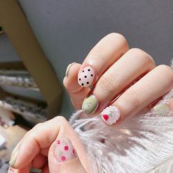 -雪儿·YuKi美甲美睫皮肤管理Salon
