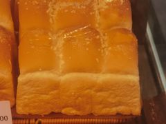 流沙蛋黄吐司-面包新语(滨湖万达店)