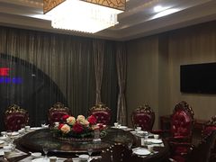 -锦龙国际酒店(天津奥体中心华苑地铁站店)