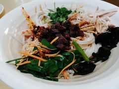 -桥香园云南过桥米线(金马碧鸡店)