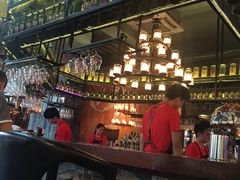 -爱啤精酿·民谣酒馆(滨江店)