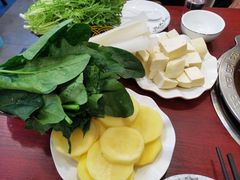 -聚首堂·特色小吃·肘子(什刹海德胜门店)