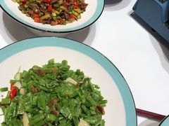 猪油渣炒通心菜-鸽子侯·家宴·平价海鲜(市图书馆店)