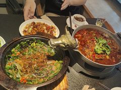 -万重锦·人文川菜馆(骡马市店)