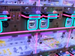 -直通车欢聚中心(崇州万达店)