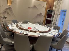 -今鲜源酒店·海鲜锅贴青岛菜(新湛路店)