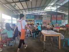 大堂-小李子油焖大虾向阳总店