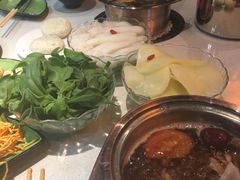 -一叶一世界·素食餐厅(锦华万达店)