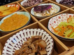 -轻蔬不用等·素食(江苏路店)