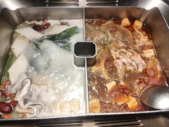 螺蛳粉拼骨汤-九鼎轩脆毛肚火锅(南京东路店)