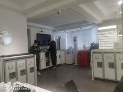 -目艮眼镜SHOWROOM(品牌集合店)