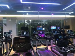 -威克健身游泳(万菱汇店)