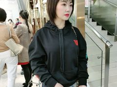 -LAQUEEN 时尚健康假发(万象城总店)